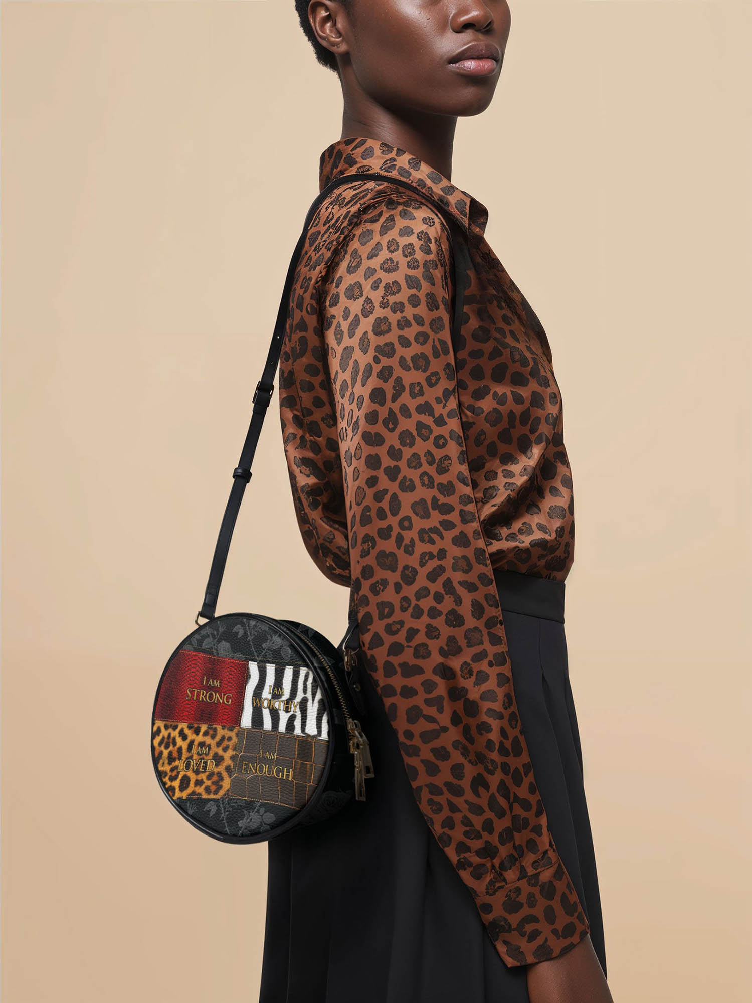 "Kadia" Circle Crossbody Bag