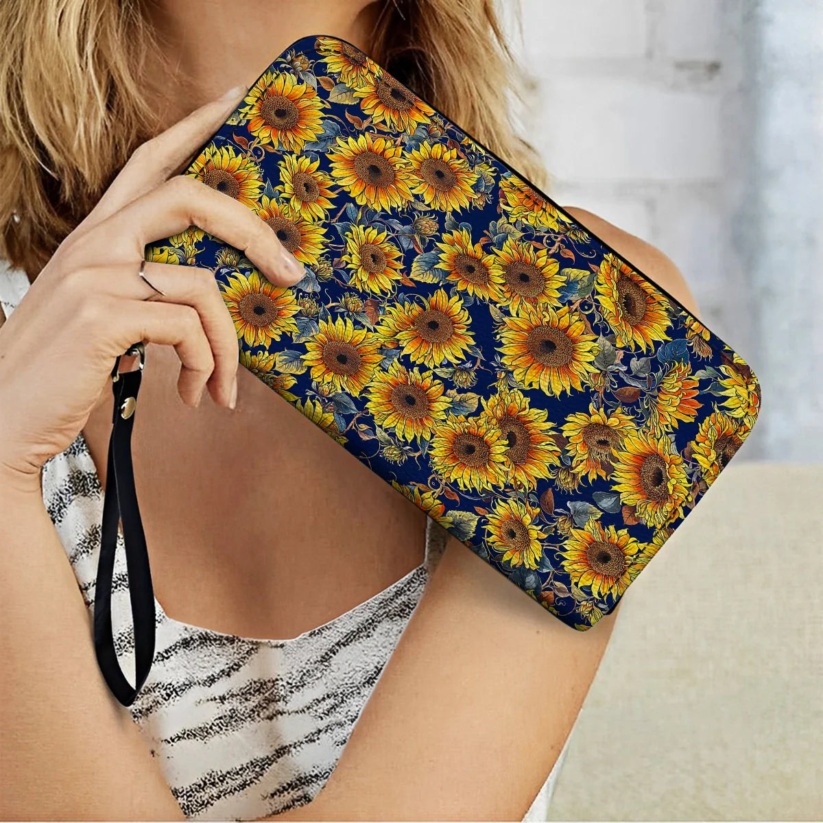  Leather Clutch Purse With Wristlet Strap Handle Sunflower Gorgeous Flower