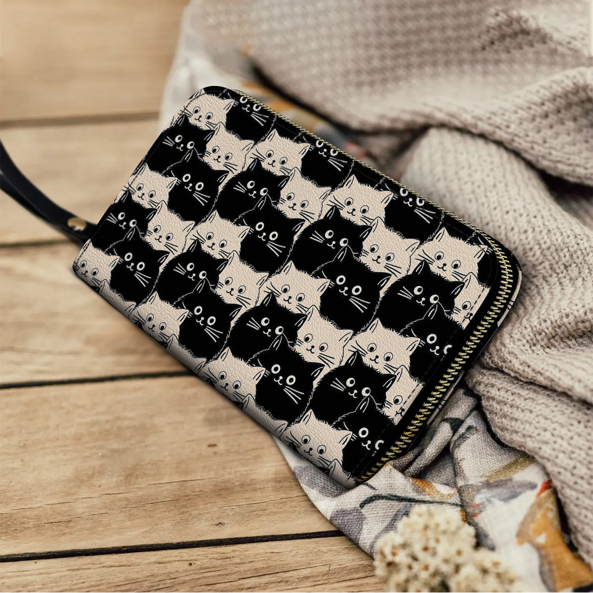  Leather Clutch Purse With Wristlet Strap Handle Cute Face Cats