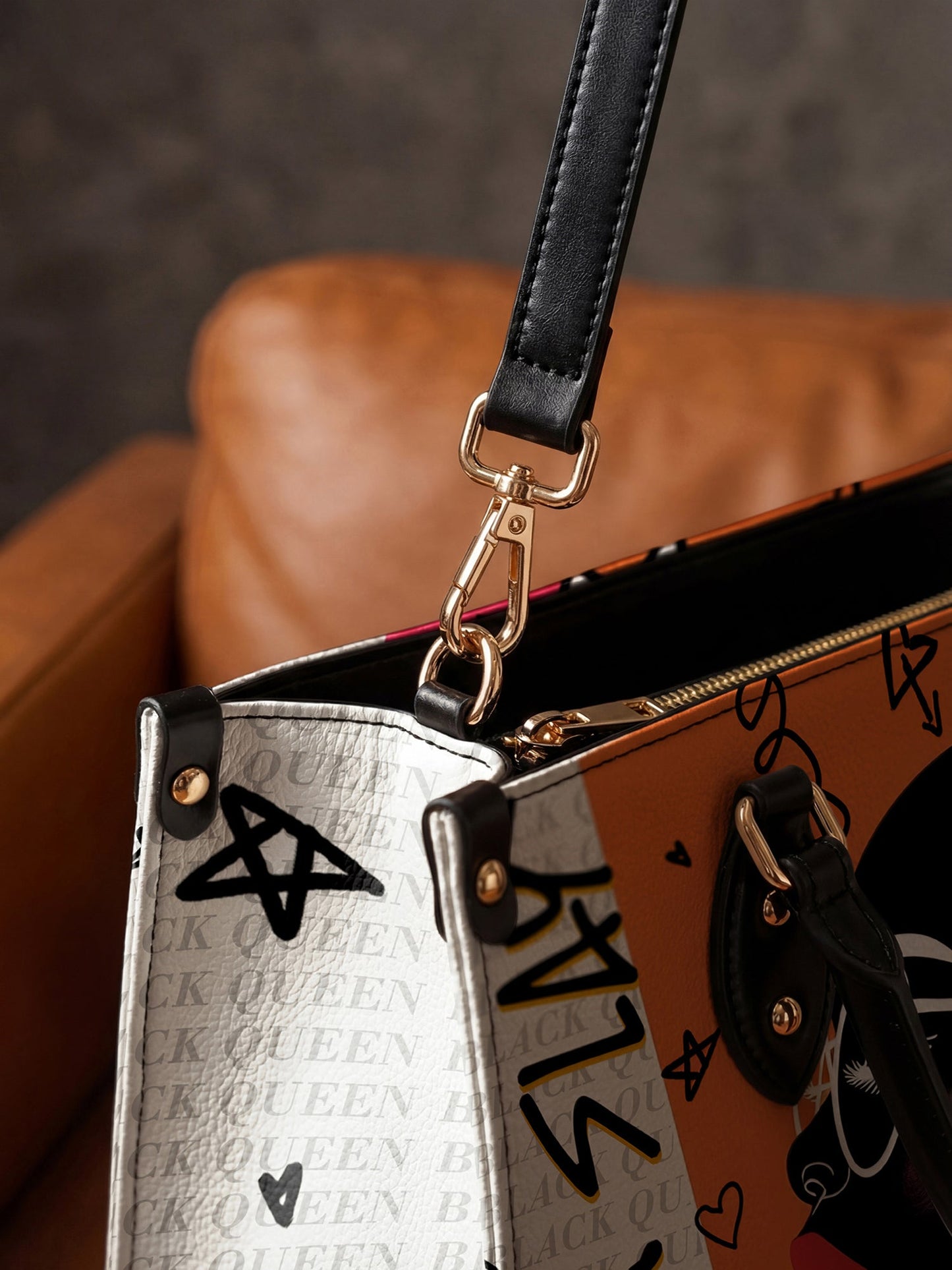 "Baridi" Leather Handbag Deal