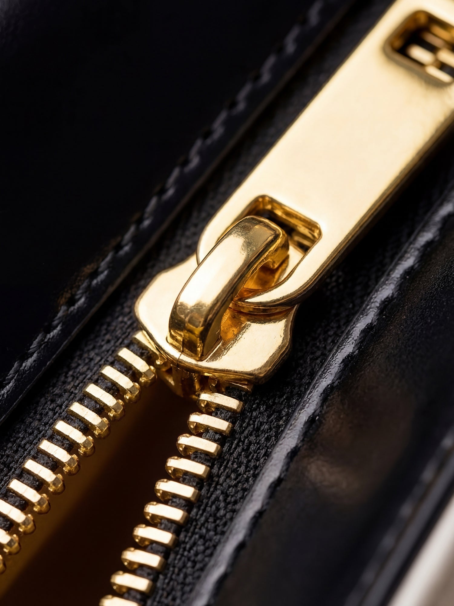 "Locella" Leather Handbag