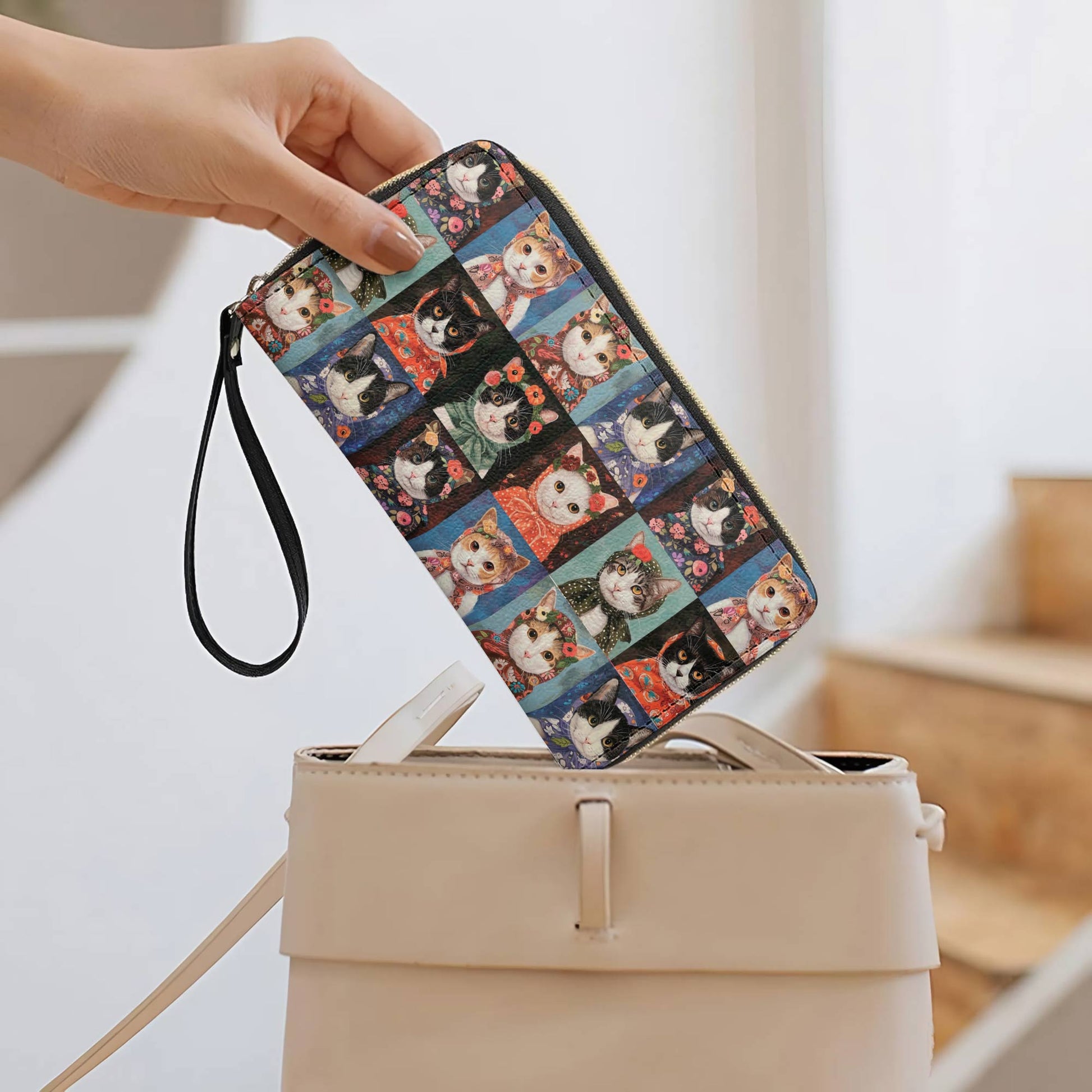  Leather Clutch Purse With Wristlet Strap Handle Vintage Cats